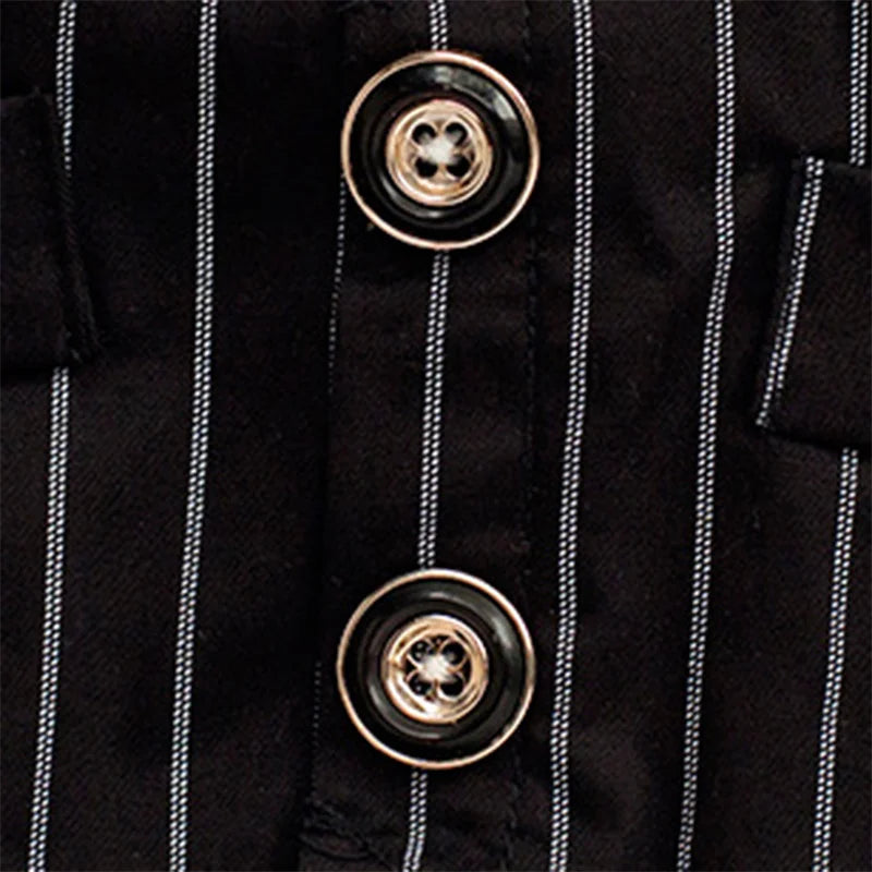 Super Stylish, camicia gillet e papillon
Elegantissimo